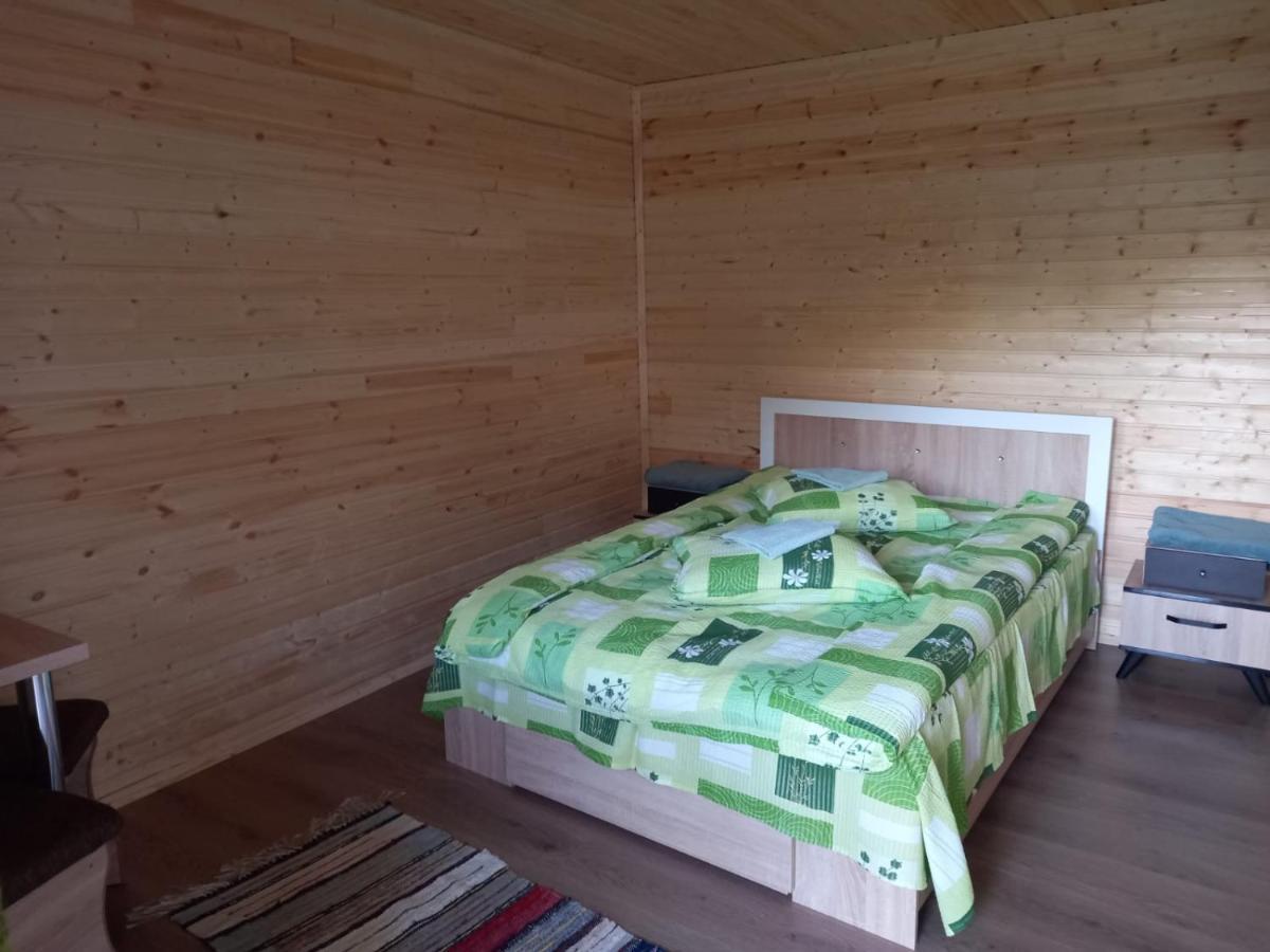 Cabane Areama Neagra Marosfő Kültér fotó